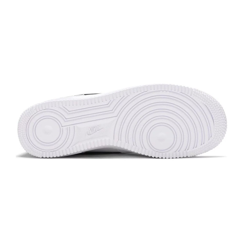 Nike Air Force 1 07 Essential White Black
