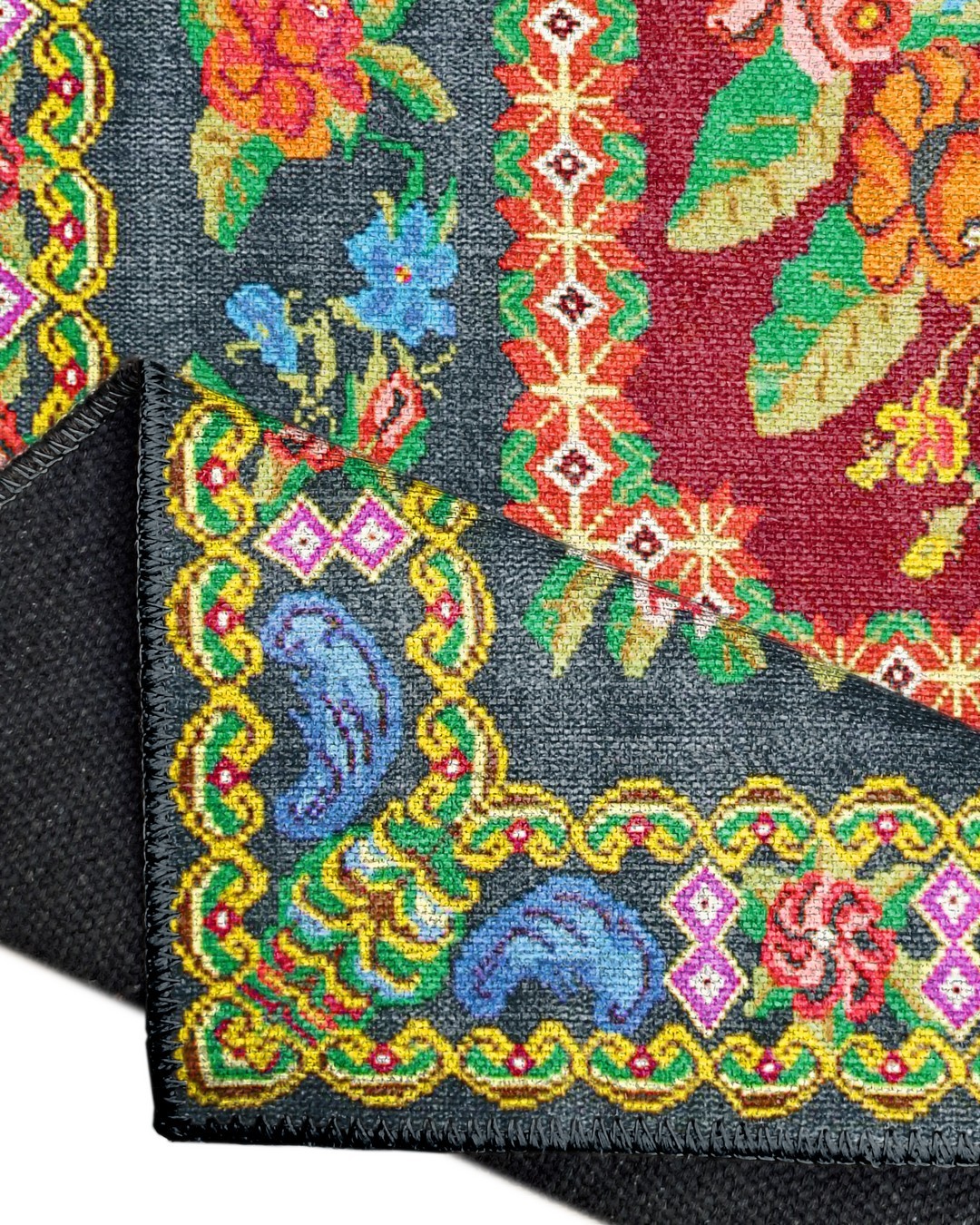 Montis Halı Fabula 13005 Mavi Dokuma Taban Antik Karabağ Halı