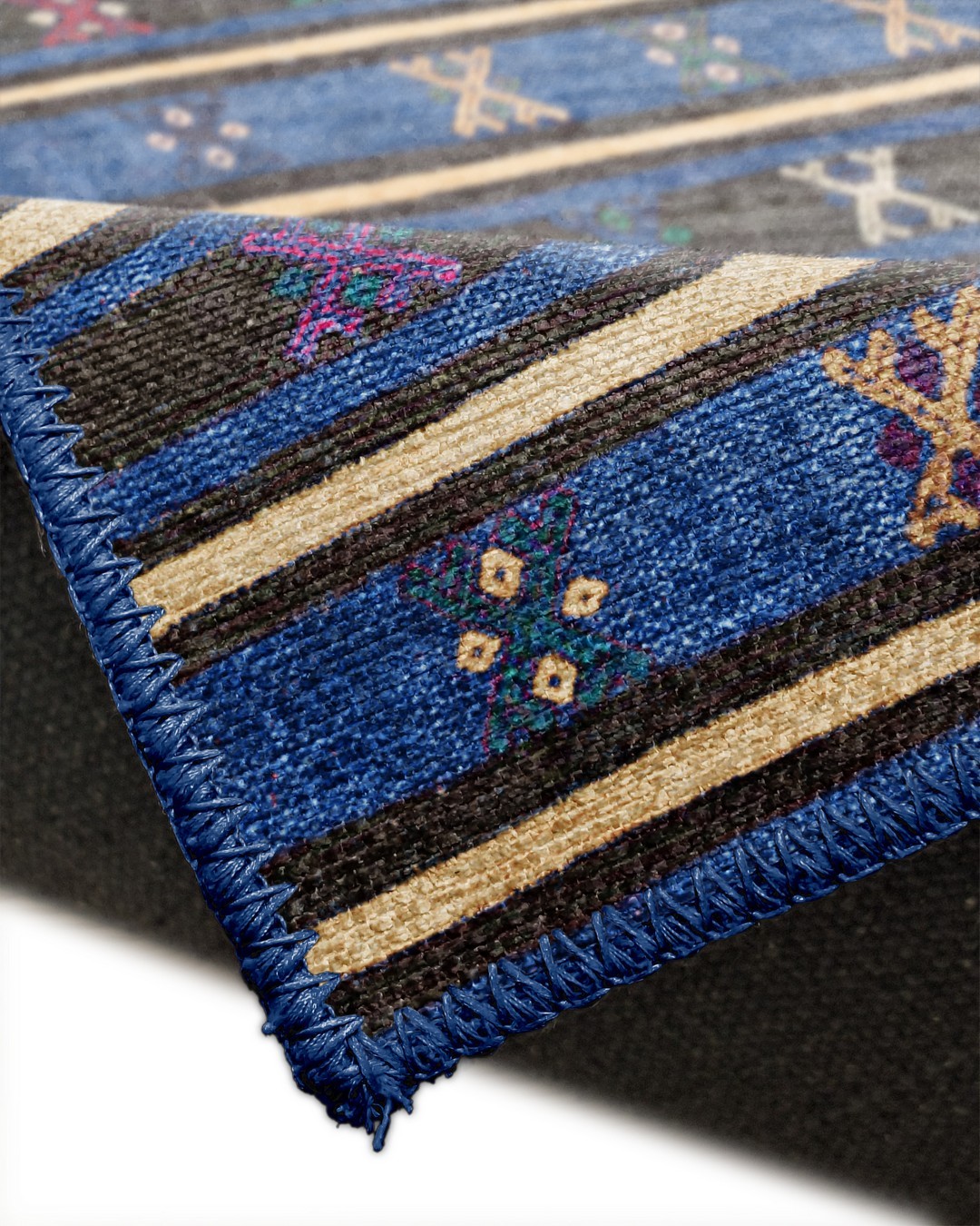 Montis Halı Vivere 35004 Lacivert Dokuma Taban Etnik Kilim Halı