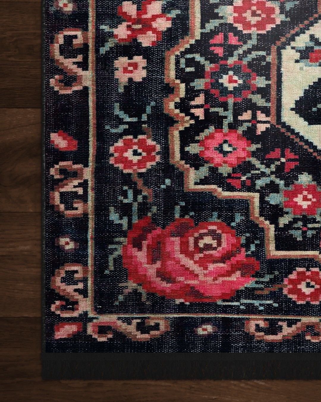 Montis Halı Flores 200022 Siyah Parlak Yumuşak Dokuma Taban Renkli Karabağ Halı