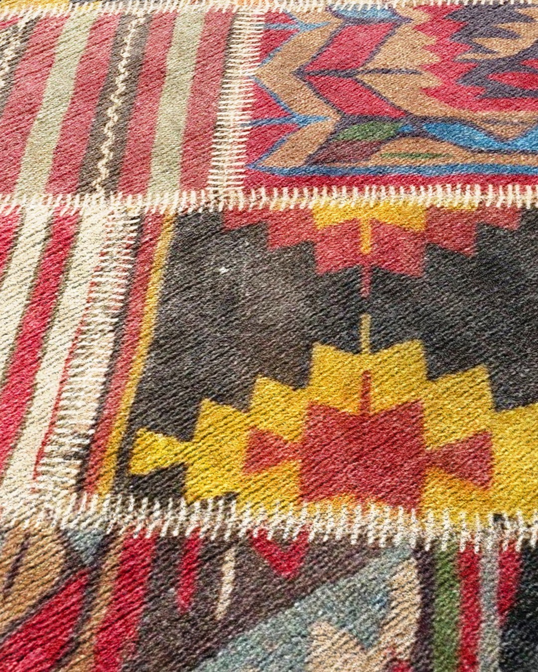 Montis Halı Mensis 27003 Dokuma Taban Patchwork Halı