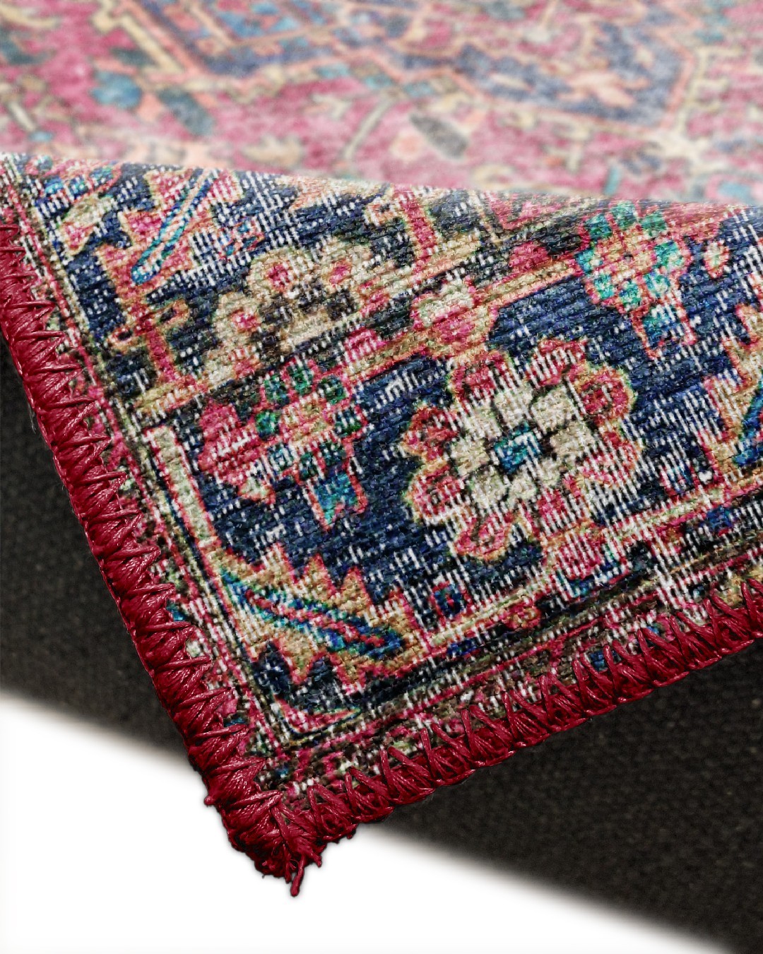 Montis Halı Salve 15045 Dokuma Taban Kırmızı Vintage Halı