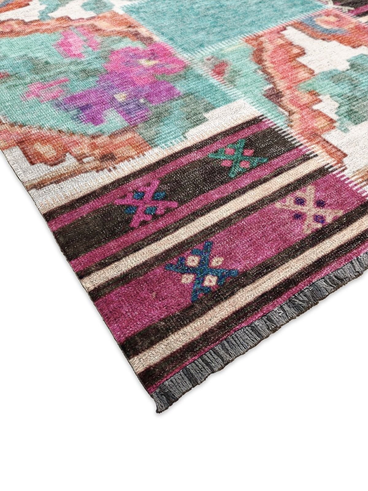 Montis Halı Mensis 27028 Beyaz Turkuaz Makine Dokuması Renkli Şönil Patchwork Karabağ Halı