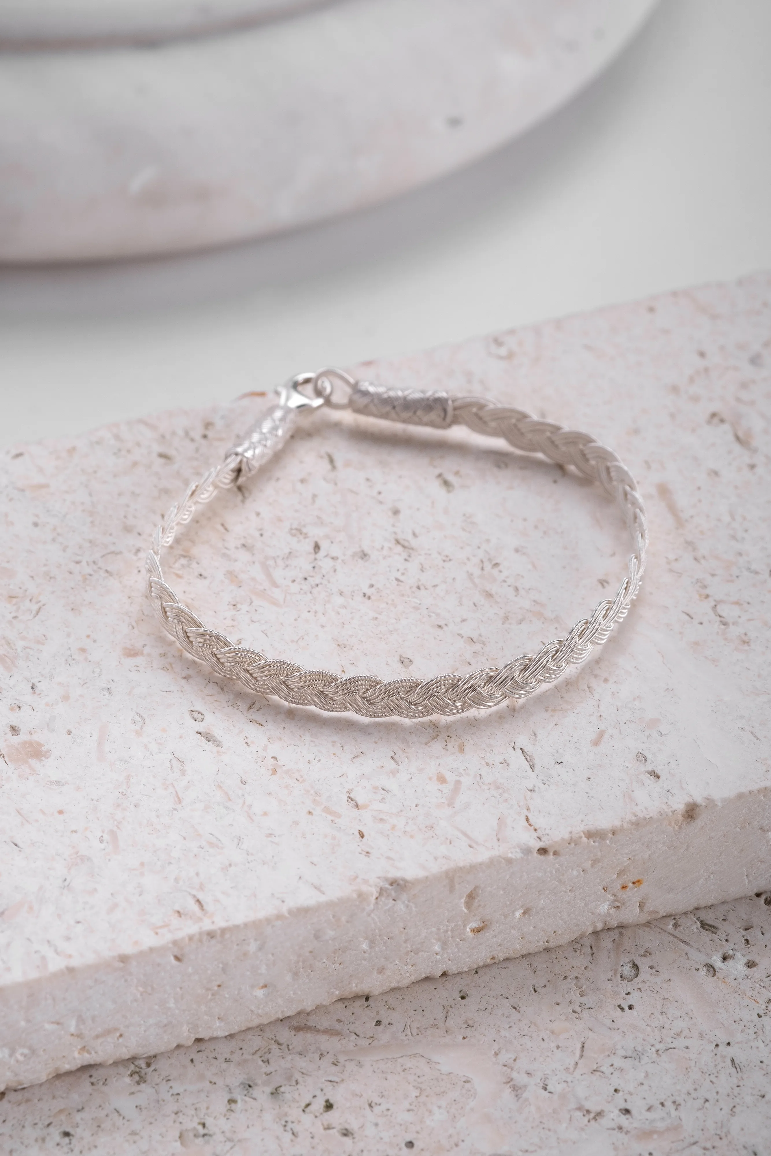 El Örgüsü 999 Ayar Saf Gümüş Kazaziye Bileklik - Zarif Tasarım