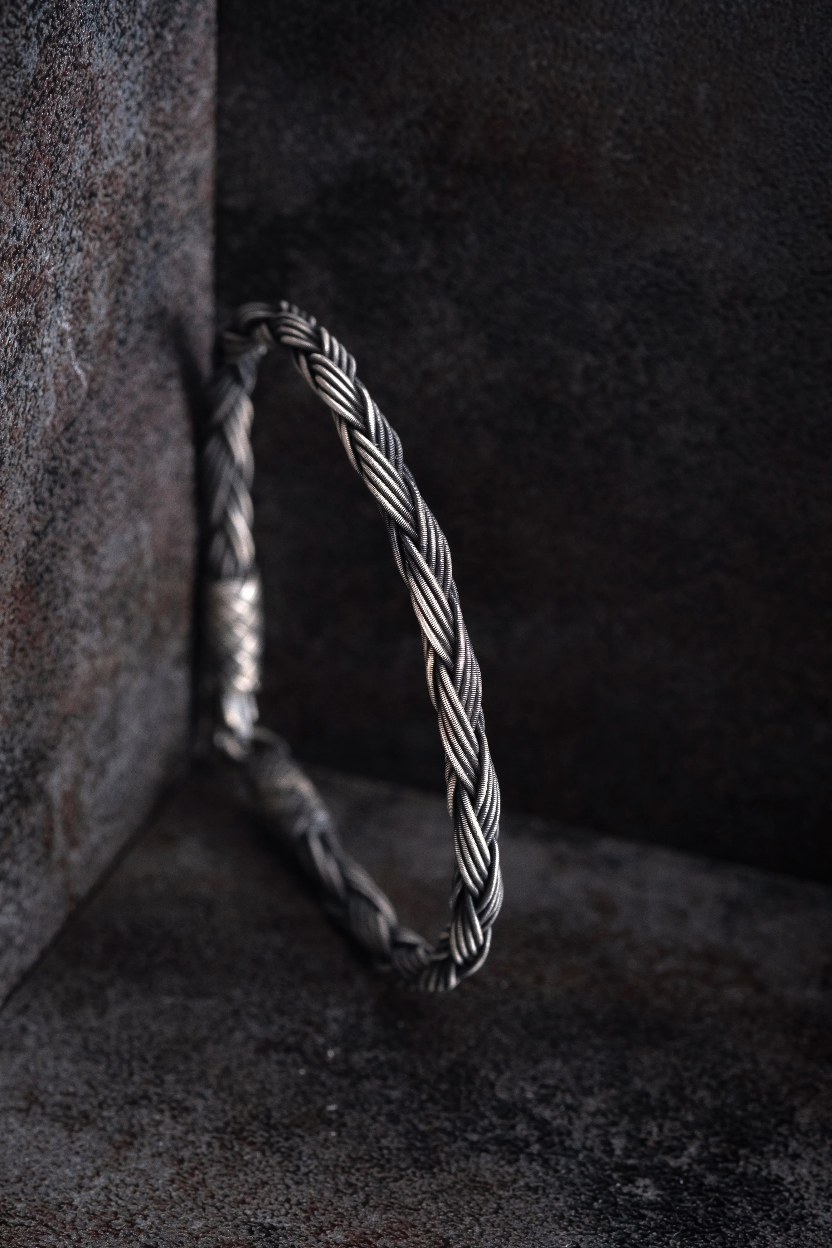 El Örgüsü 999 Ayar Saf Gümüş Bileklik - Klasik ve Güçlü