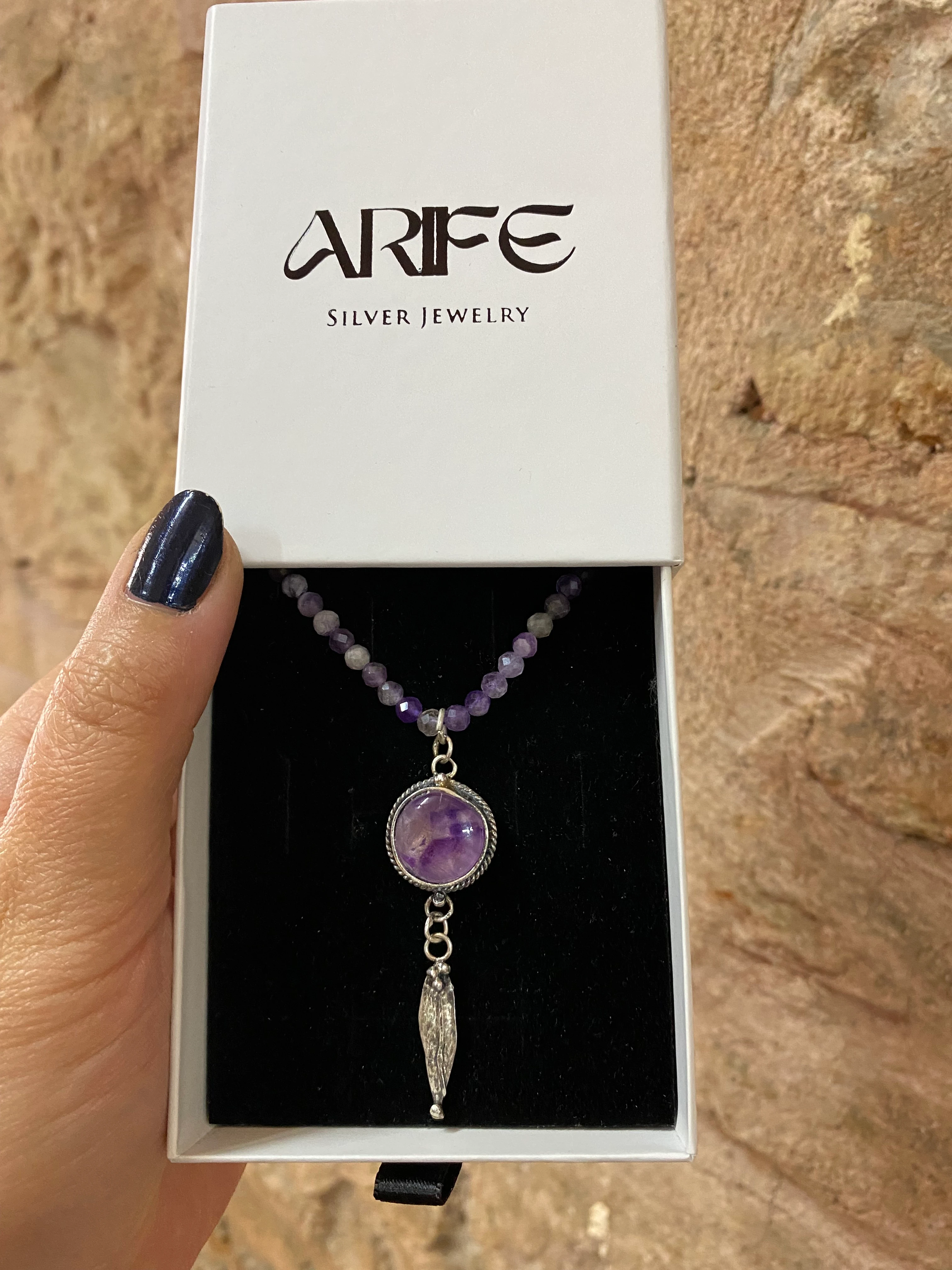 Ametist Taşlı Yaprak Detaylı Gümüş Kolye – Arife Deveci İmza Tasarım