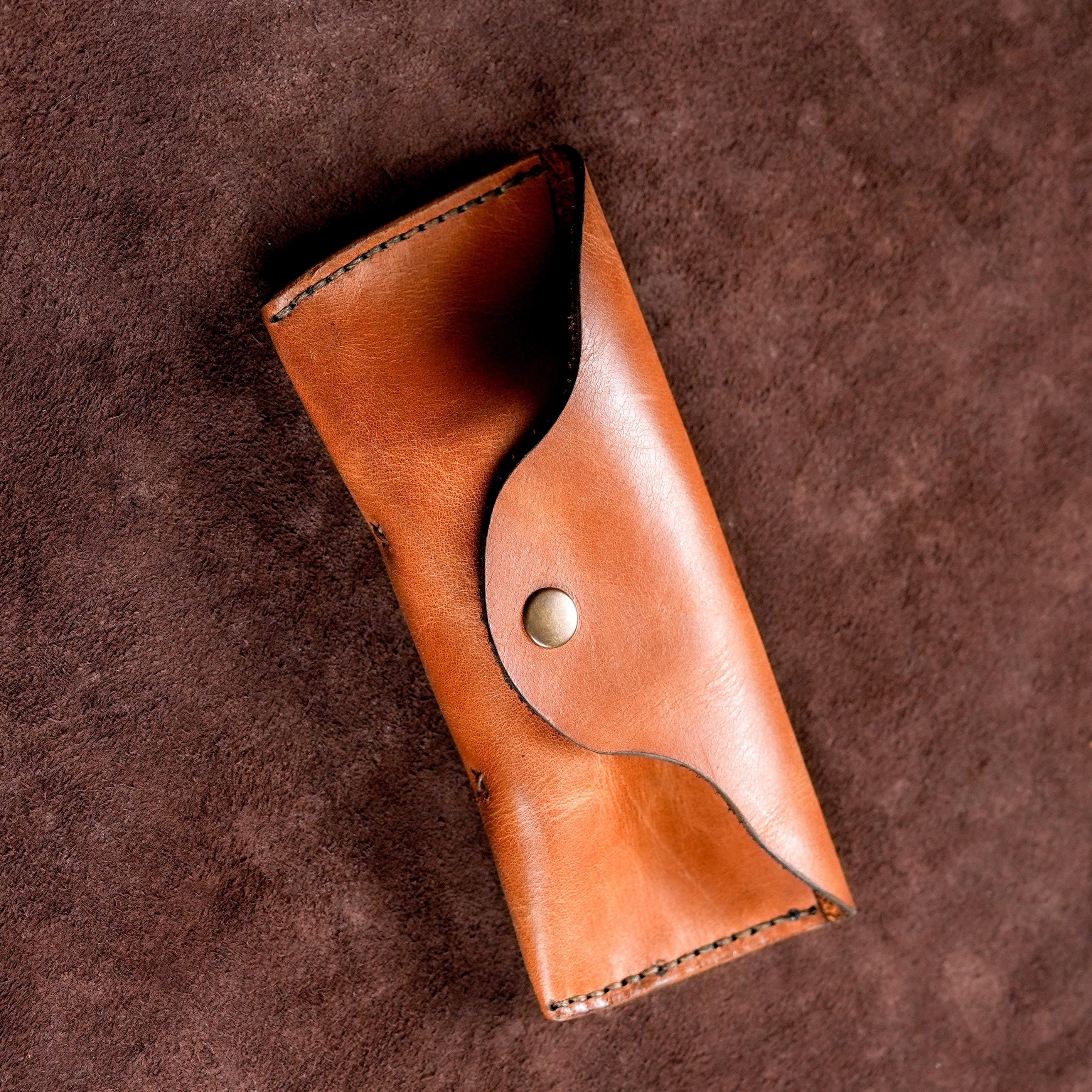 Sunglasses Case / Handmade Leather Sunnies Case / Sunglasses Holder / Full Grain Leather Glasses Sleeve / Ray Ban Case  / Genuine Leather