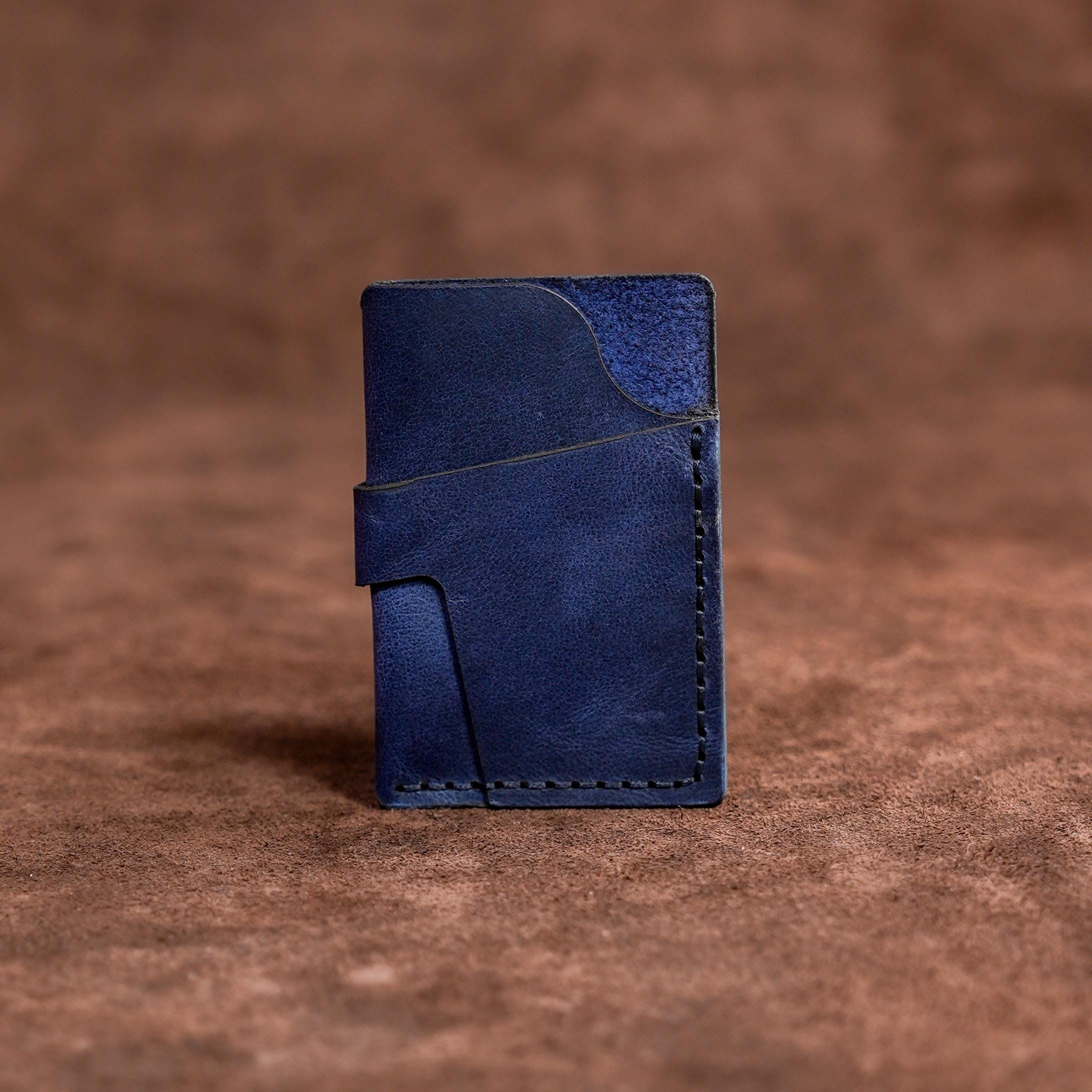 Card Holder I A minimalist Gift For Your Loved Ones I A Great Wallet And Card Holder That Will Reflect Your Style I Laser Engraving Free