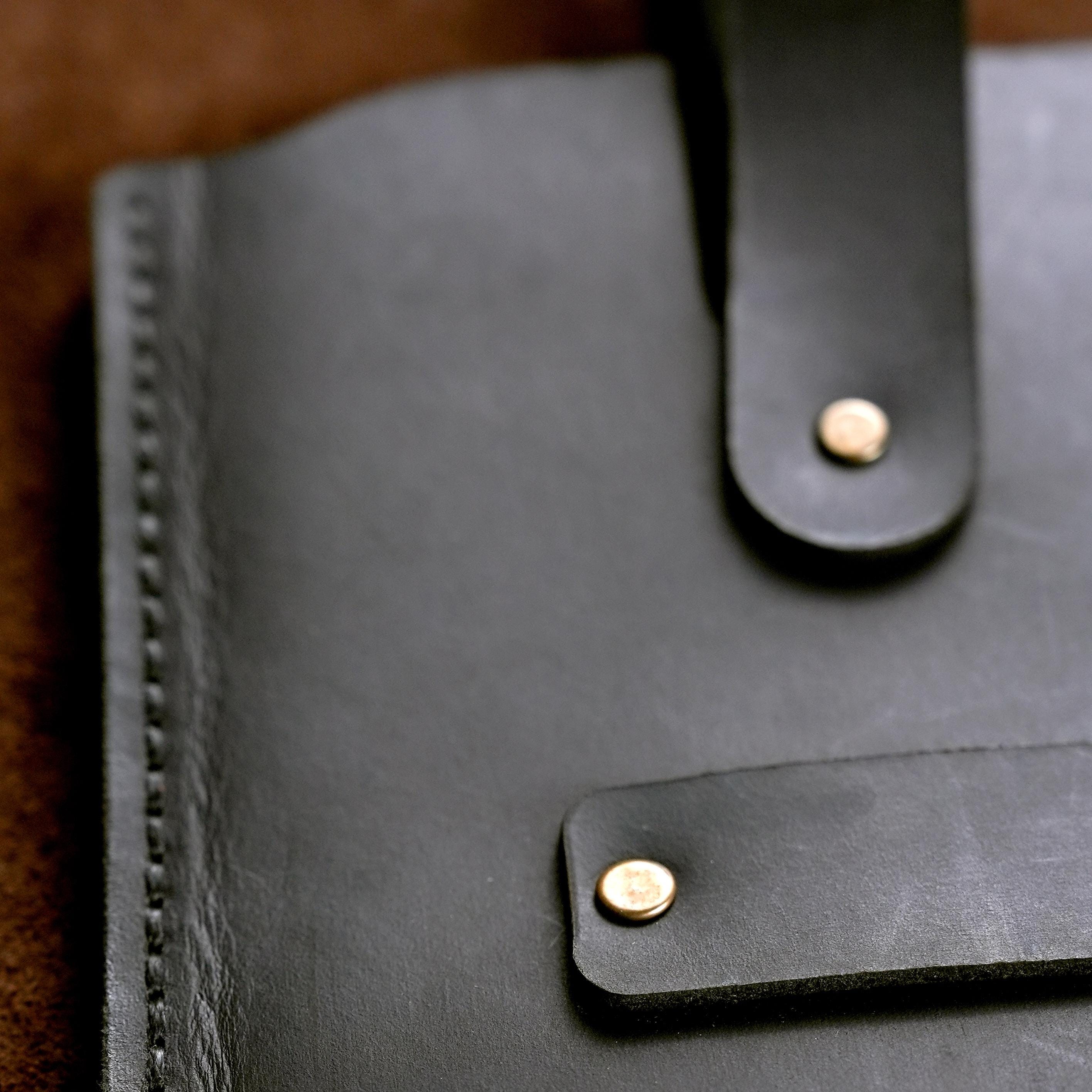 Leather Wine Bag – 100% Handmade Original – Elegant, Durable and Unique Design