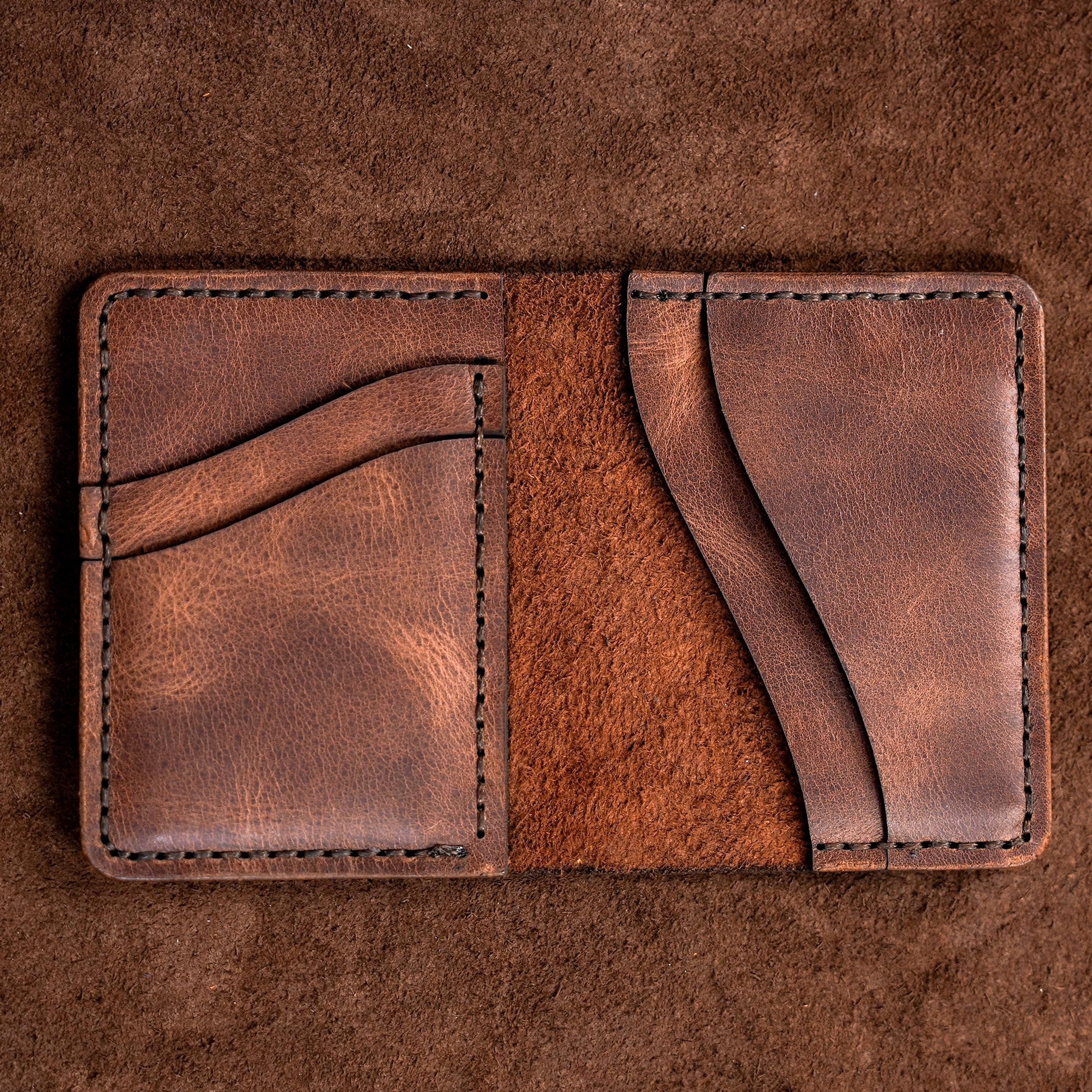 Classic Men&#39;s Wallet-A minimalist Gift For Your Loved Ones-A Great Wallet And Card Holder That Will Reflect Your Style-Laser Engraving Free