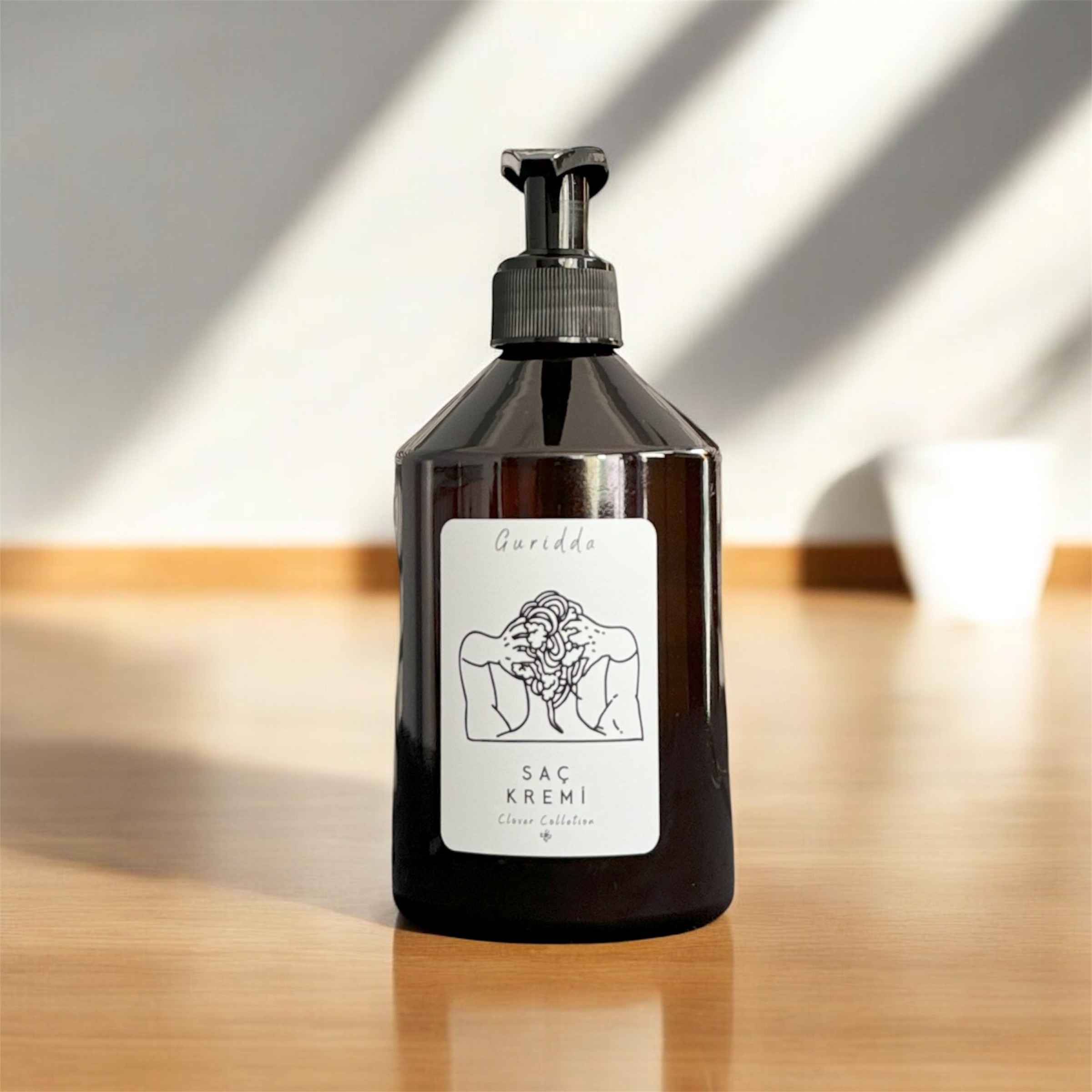 Saç Kremi Etiketli Plastik Amber Şişe 500ml
