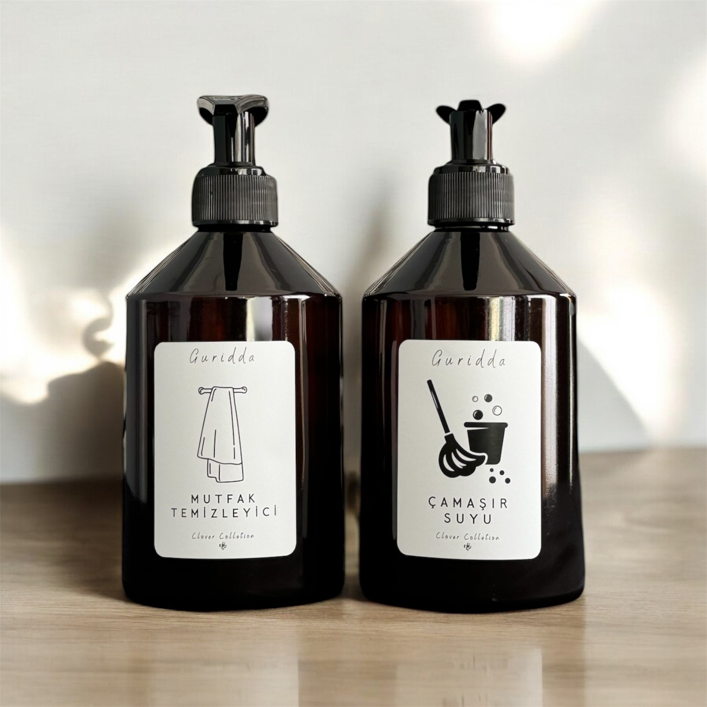 2li Çamaşır Suyu ve Mutfak Temizleyici Etiketli Plastik Amber Şişe 500ml
