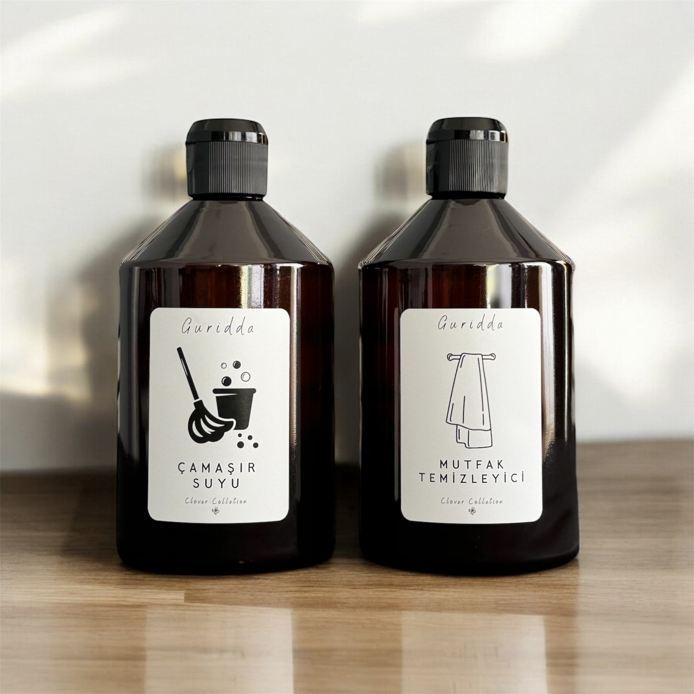 2li Çamaşır Suyu ve Mutfak Temizleyici Etiketli Fliptop Kapaklı Plastik Amber Şişe 500ml