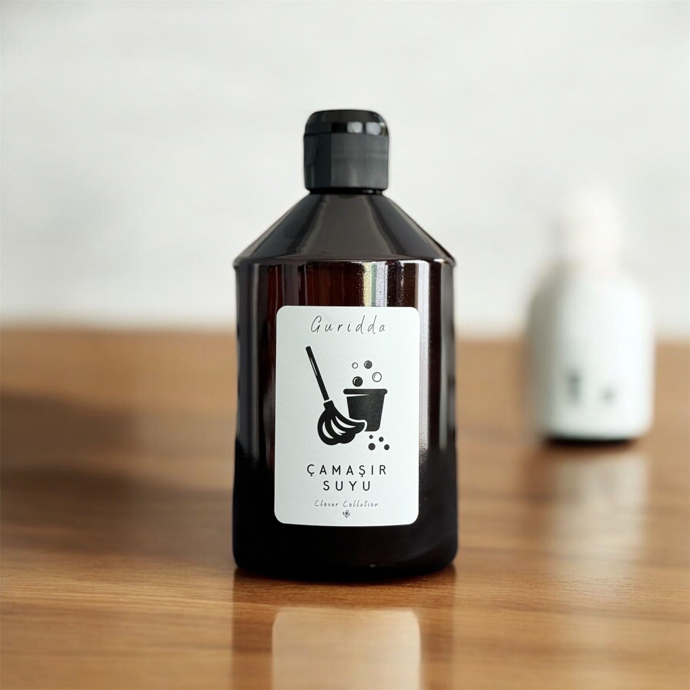 Çamaşır Suyu Etiketli Fliptop Kapaklı Plastik Amber Şişe 500ml