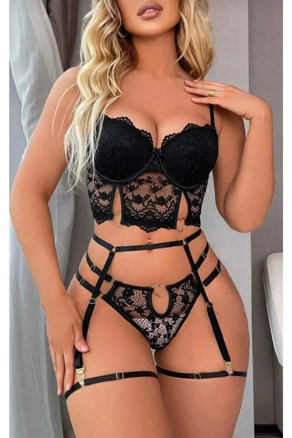 BLACK SWAN Dantelli Büstiyerli Jartiyer Takım