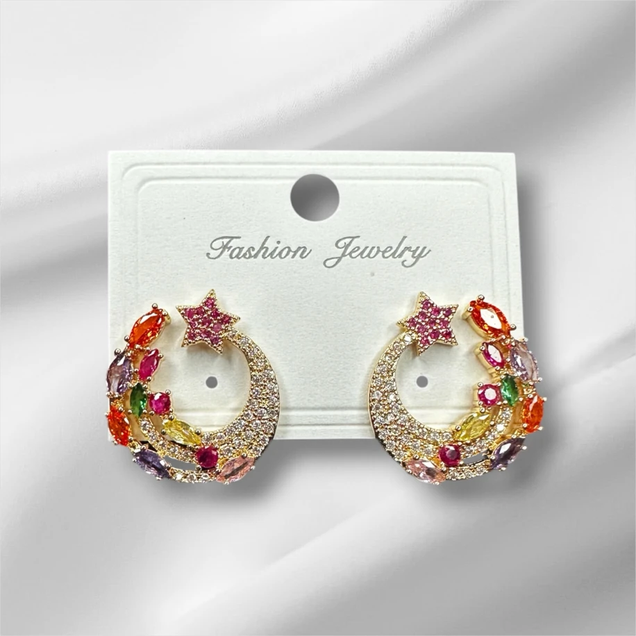 Emsalsiz işçilik renkli taşlarla donatılmış küpe