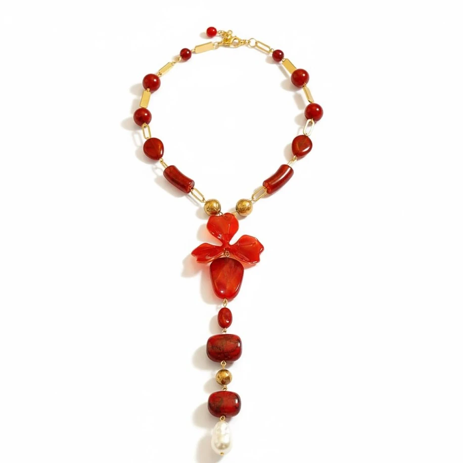 Kırmızı Doğal Taş Kolye