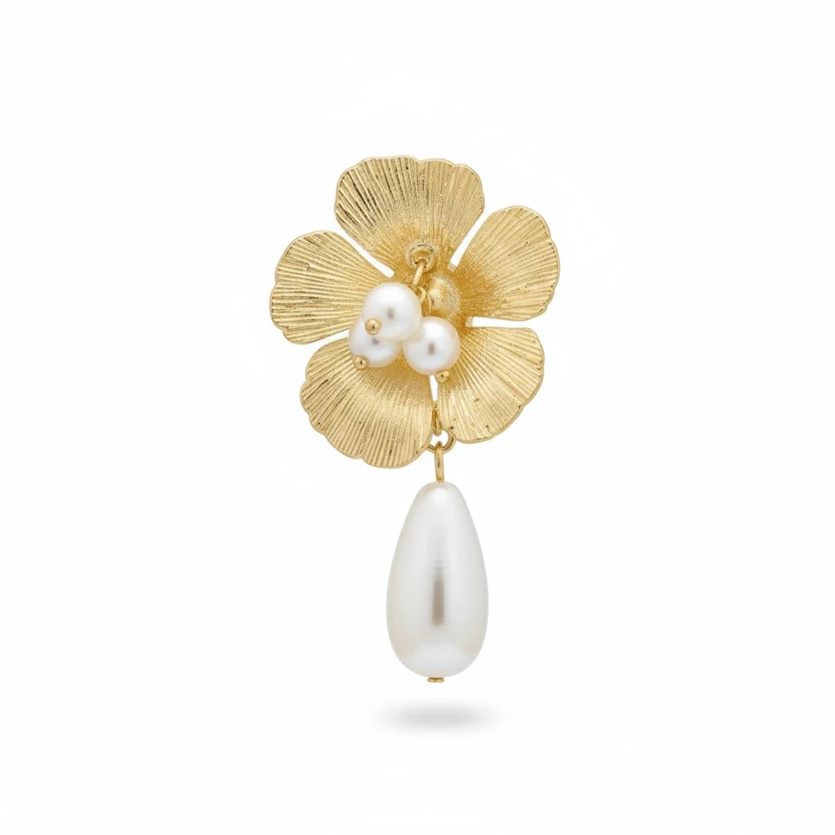 Gold Çiçek inci detaylı küpe