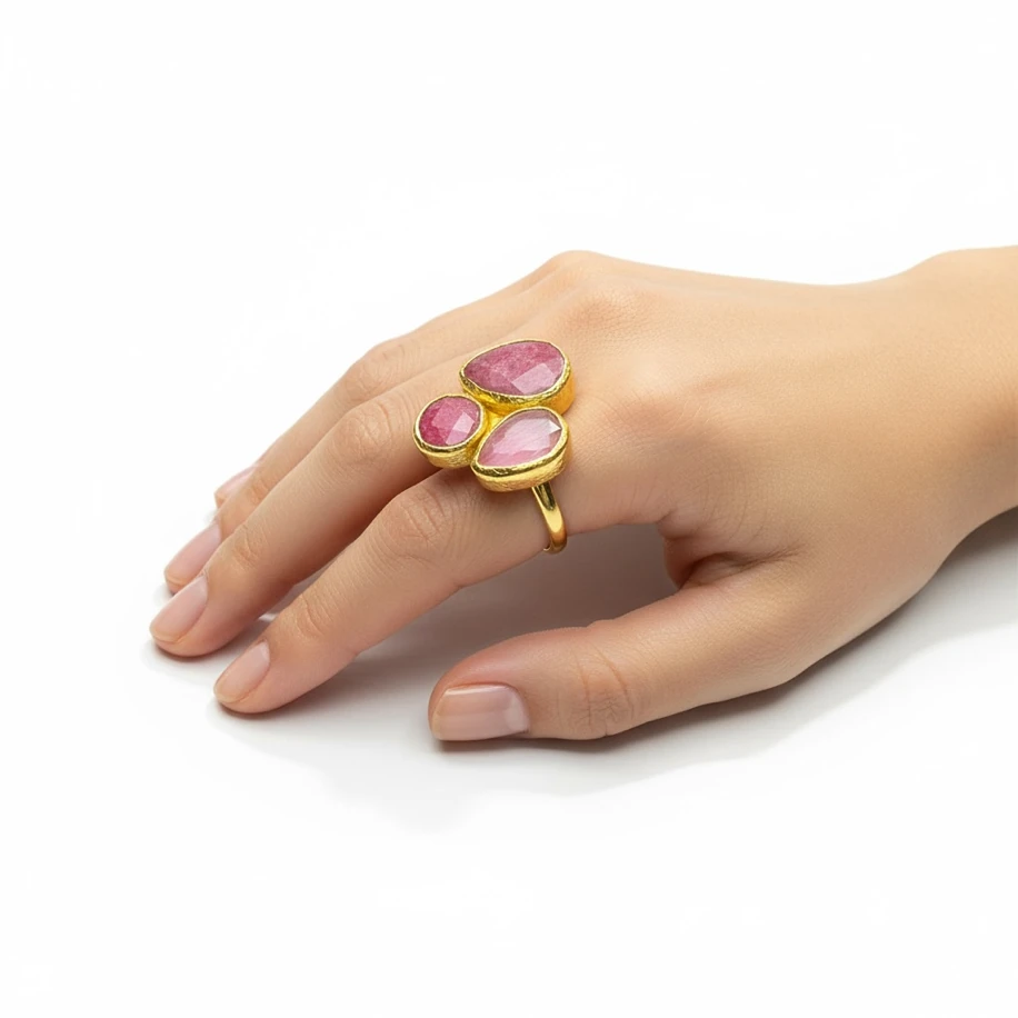 Pembe doğal taş gold kaplama ithal yüzük