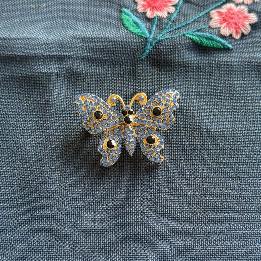 Mavi Kelebek Broş
