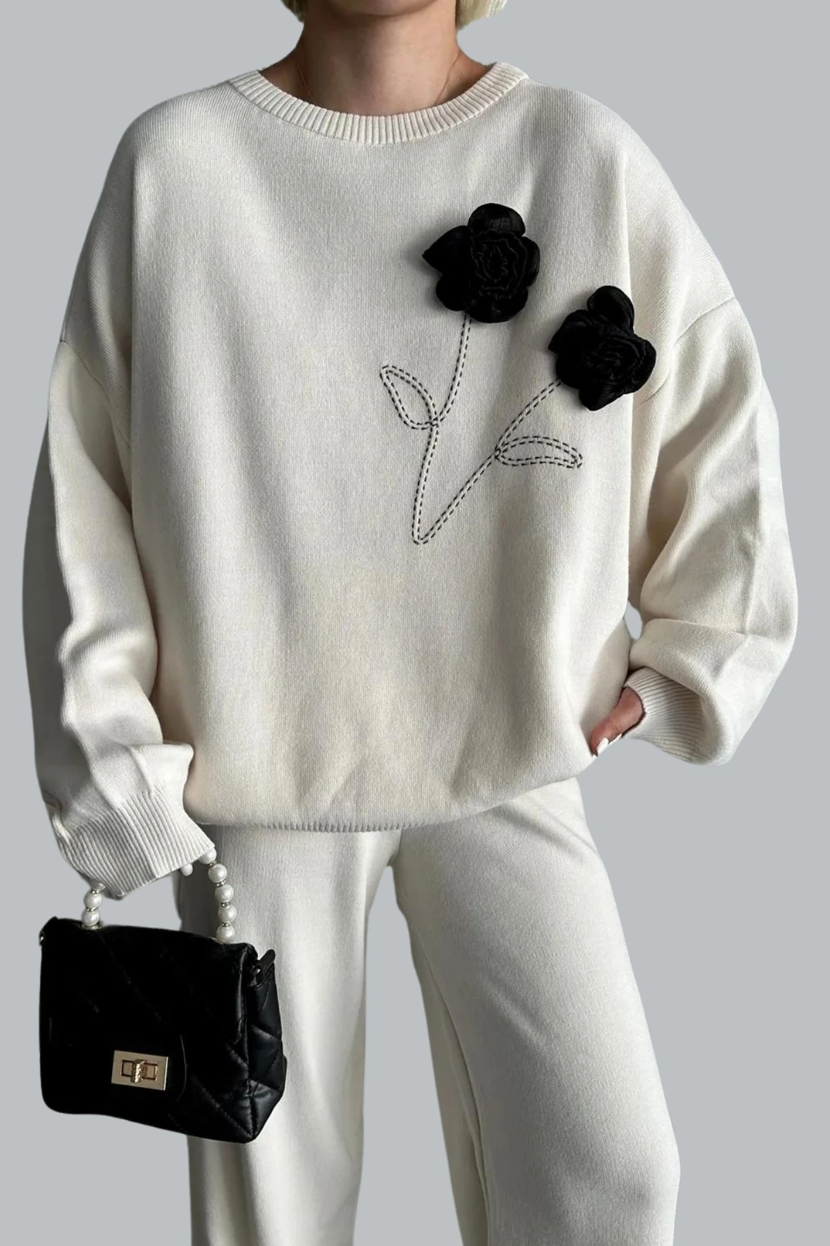 Kadın Gül Detaylı Kazak Pantolon Alt Üst İkili Triko Takım