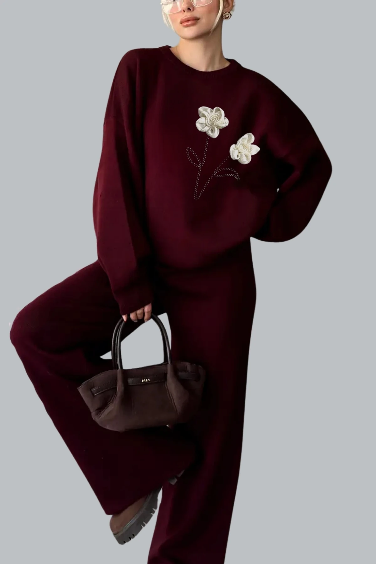 Kadın Gül Detaylı Kazak Pantolon Alt Üst İkili Triko Takım