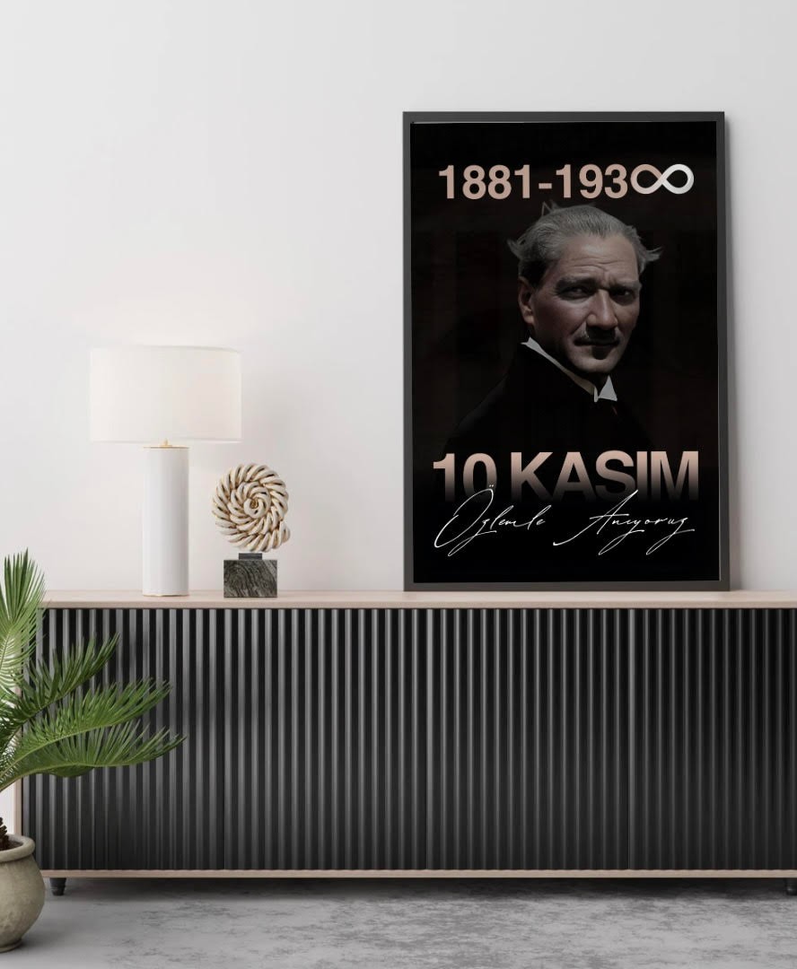 10 Kasım Özlemle Anıyoruz Yazılı Atatürk Posteri