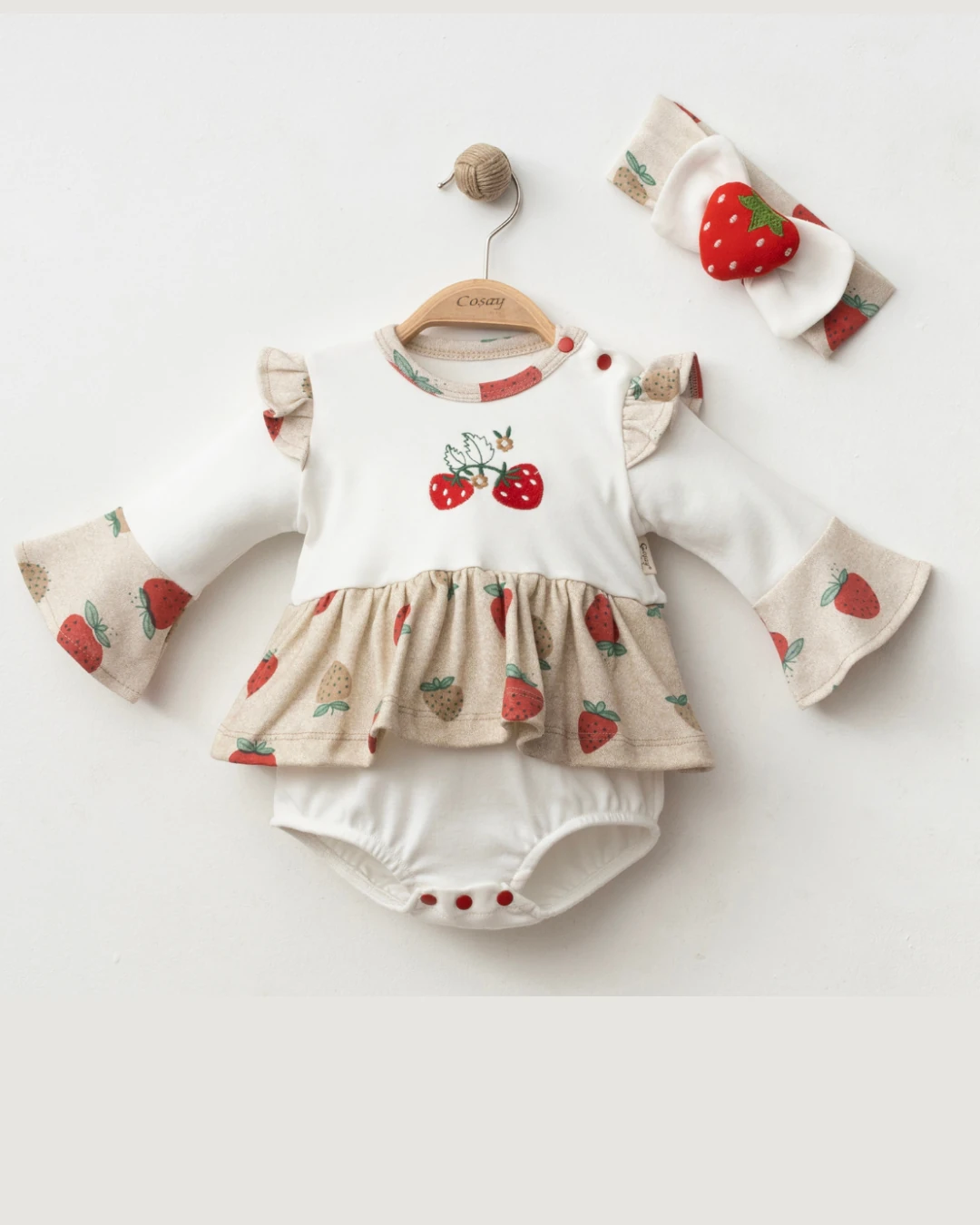 Çilek Nakışlı Fırfırlı Tulum ve Saç Bandlı Takım I 3-6-9 Ay