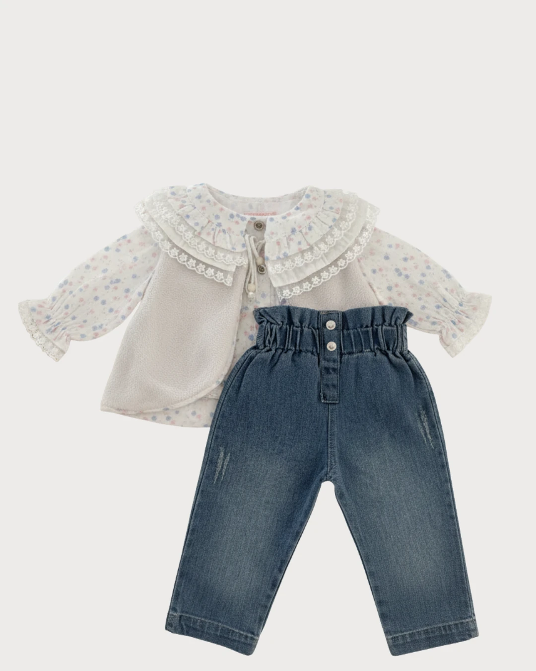 3’lü Kız Bebek Takımı – Peluş Yelek + Dantel Yakalı Müslin Gömlek + Kot Pantolon | 9-12-18-24 Ay