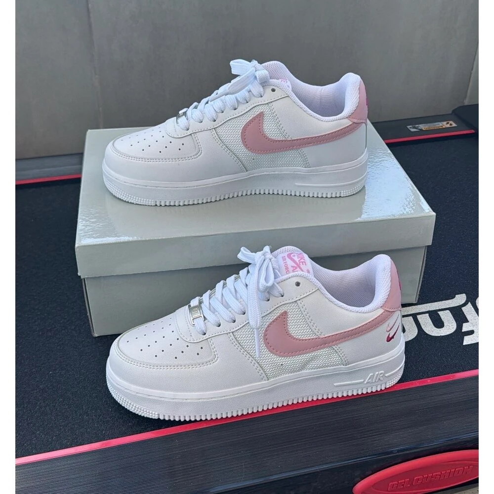 Nike Air Force 1 - Pembe