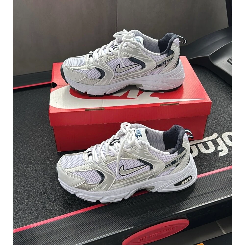 Nike Spor Ayakkabı - Lacivert Beyaz