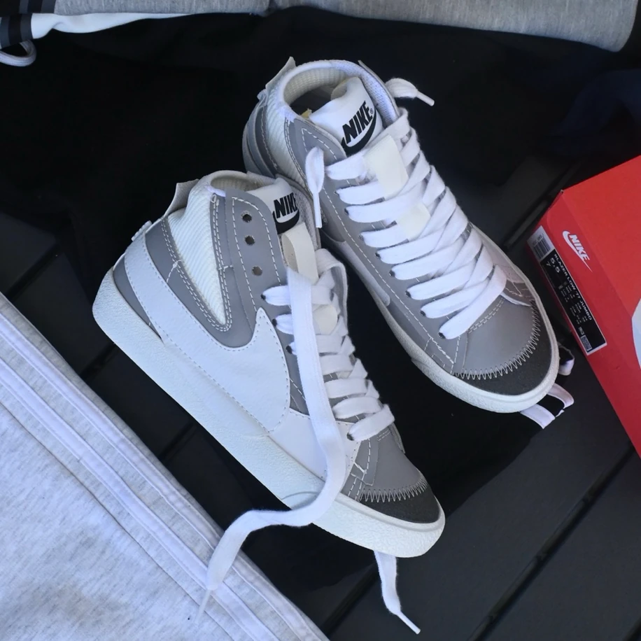 Nike Blazer Jumbo Mid’77 - Gri