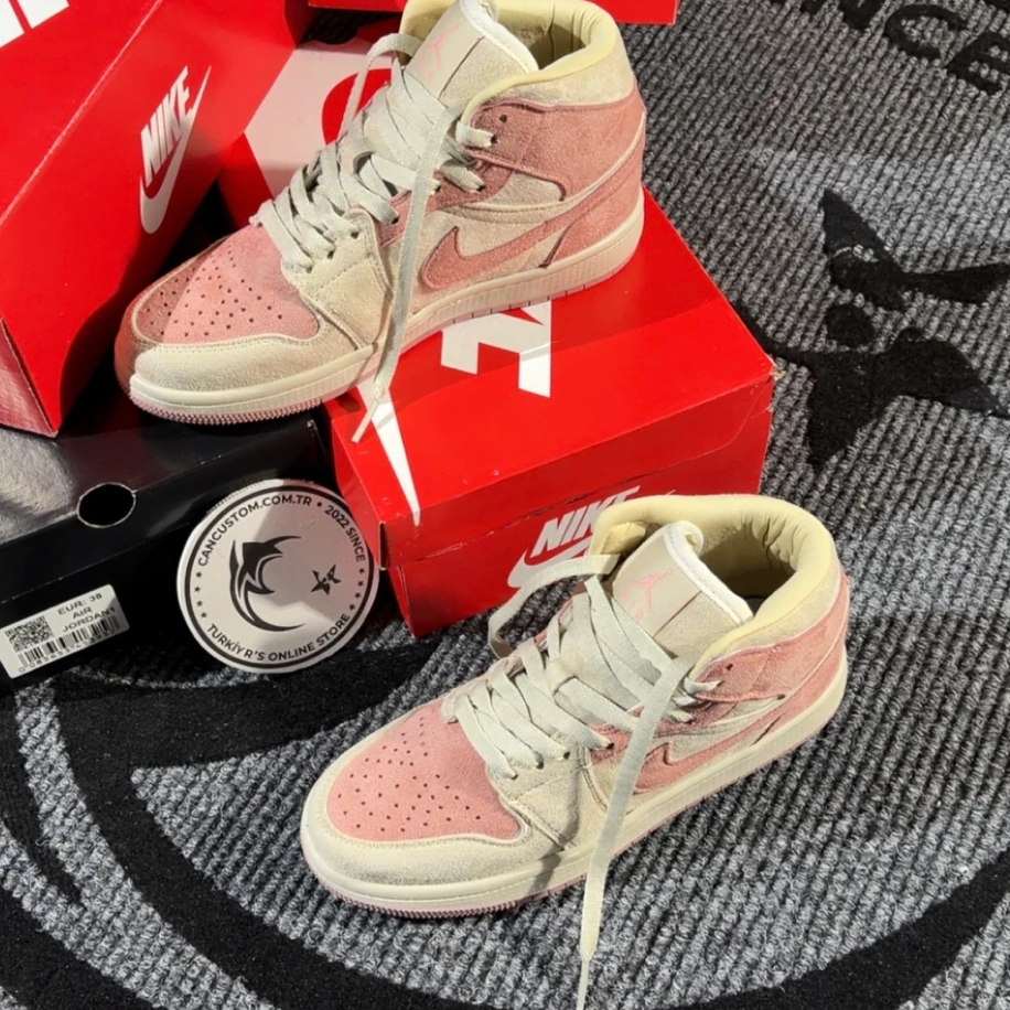 Nike Air Jordan 1 Mid - Krem Pembe görsel 2