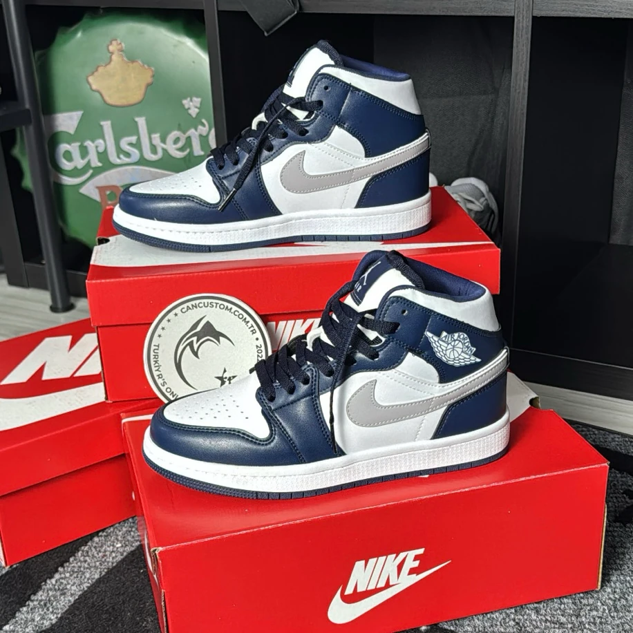 Nike Air Jordan 1 Mid - Lacivert Gümüş