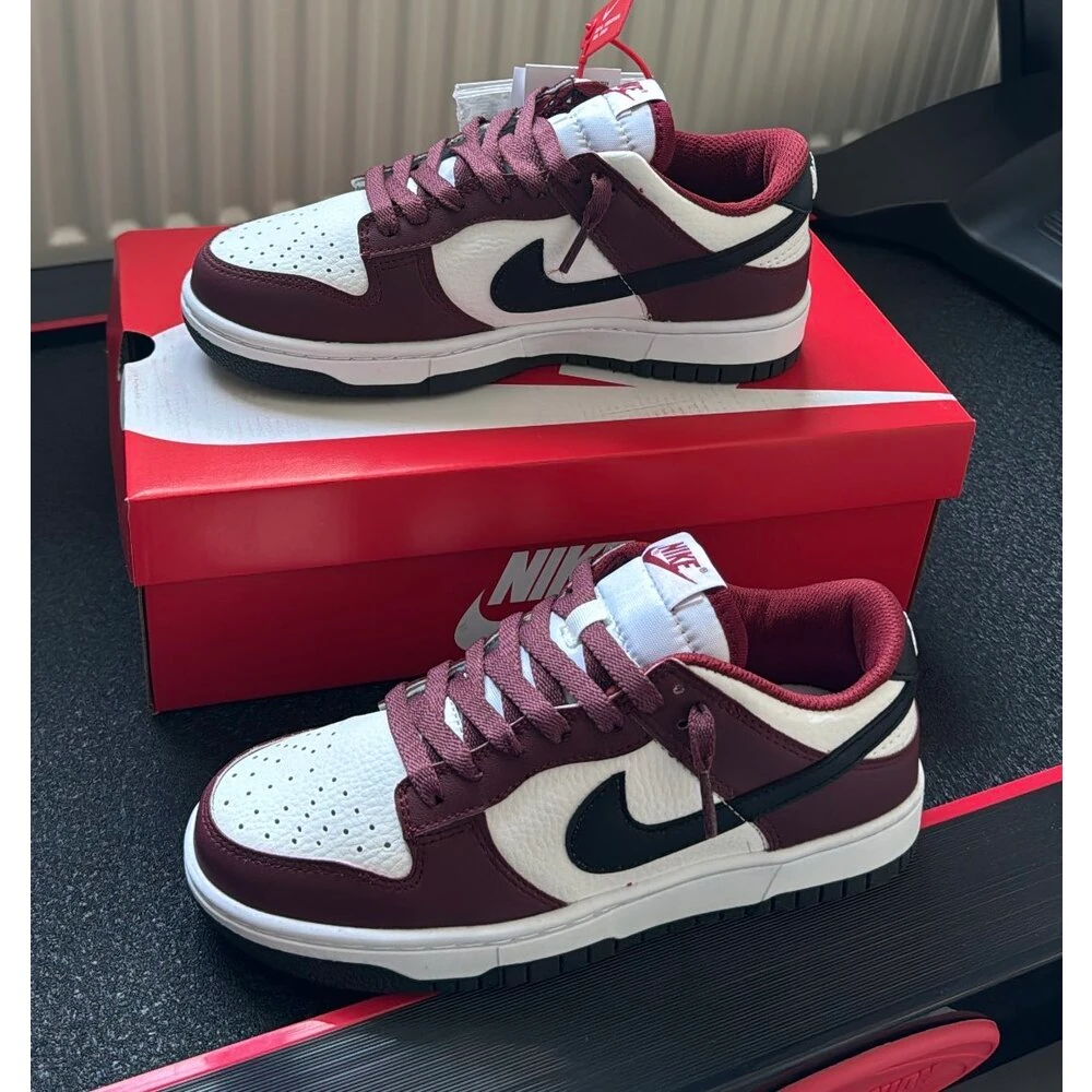 Nike Dunk SB - Bordo Siyah