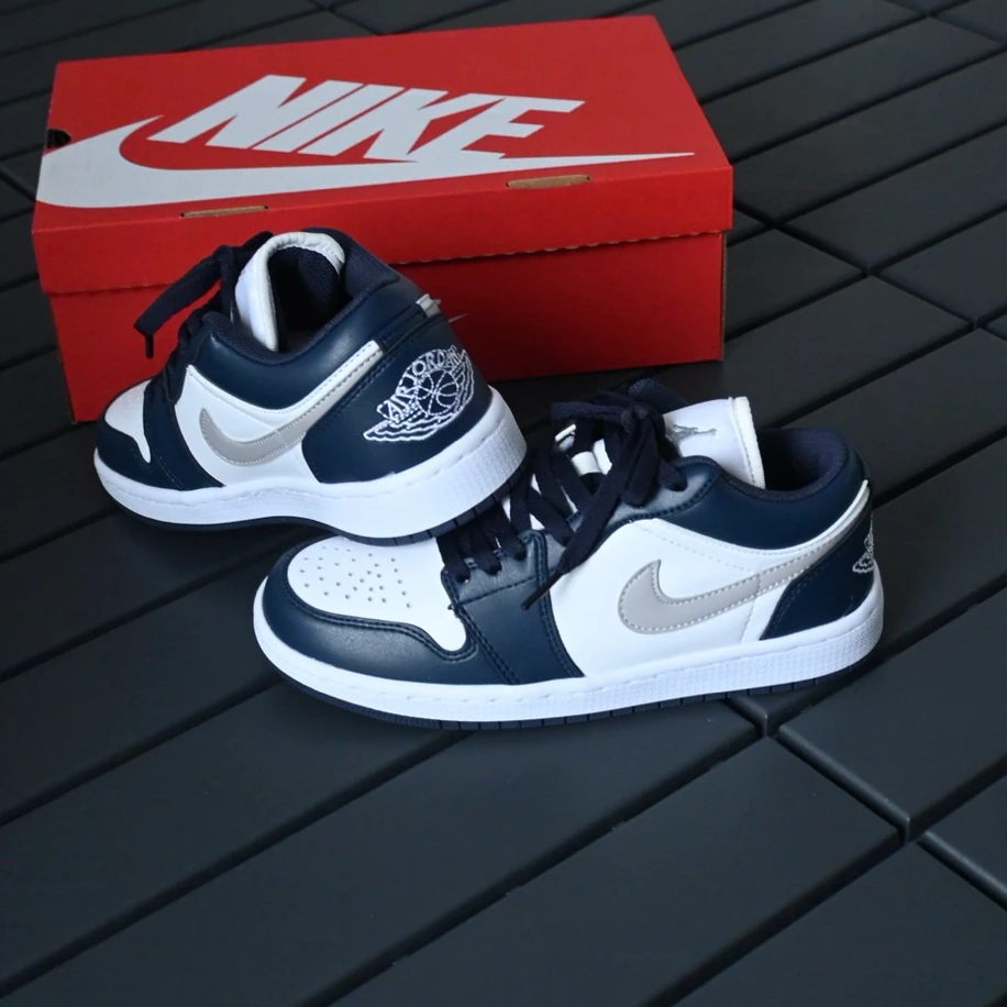 Nike Air Jordan 1 Low - Lacivert Gümüş