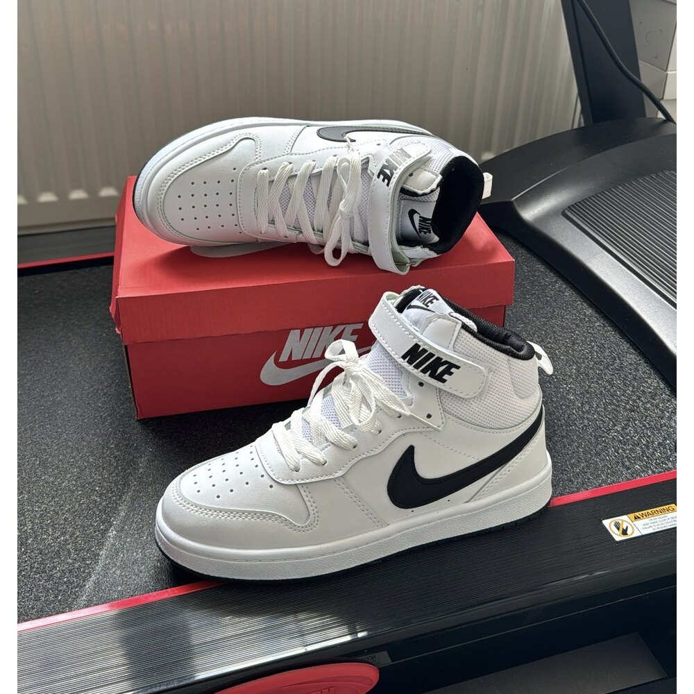 Nike Court Borough - Beyaz Siyah