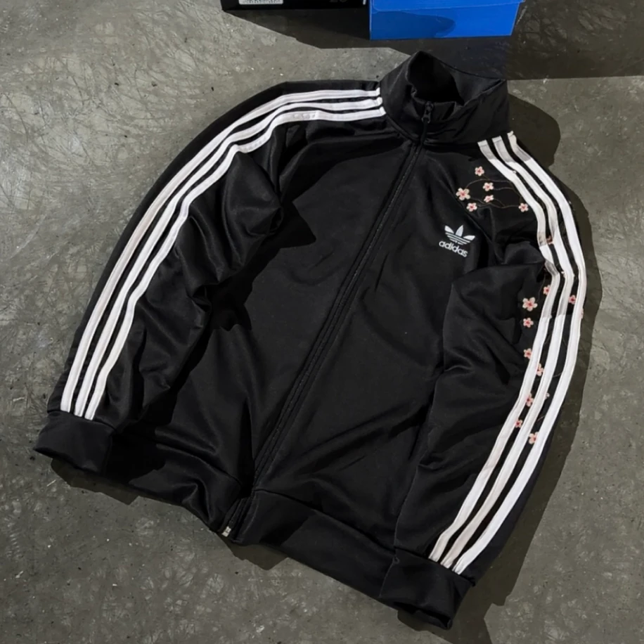 Premium Regular Sakura Adidas Ceket - Siyah görsel 3
