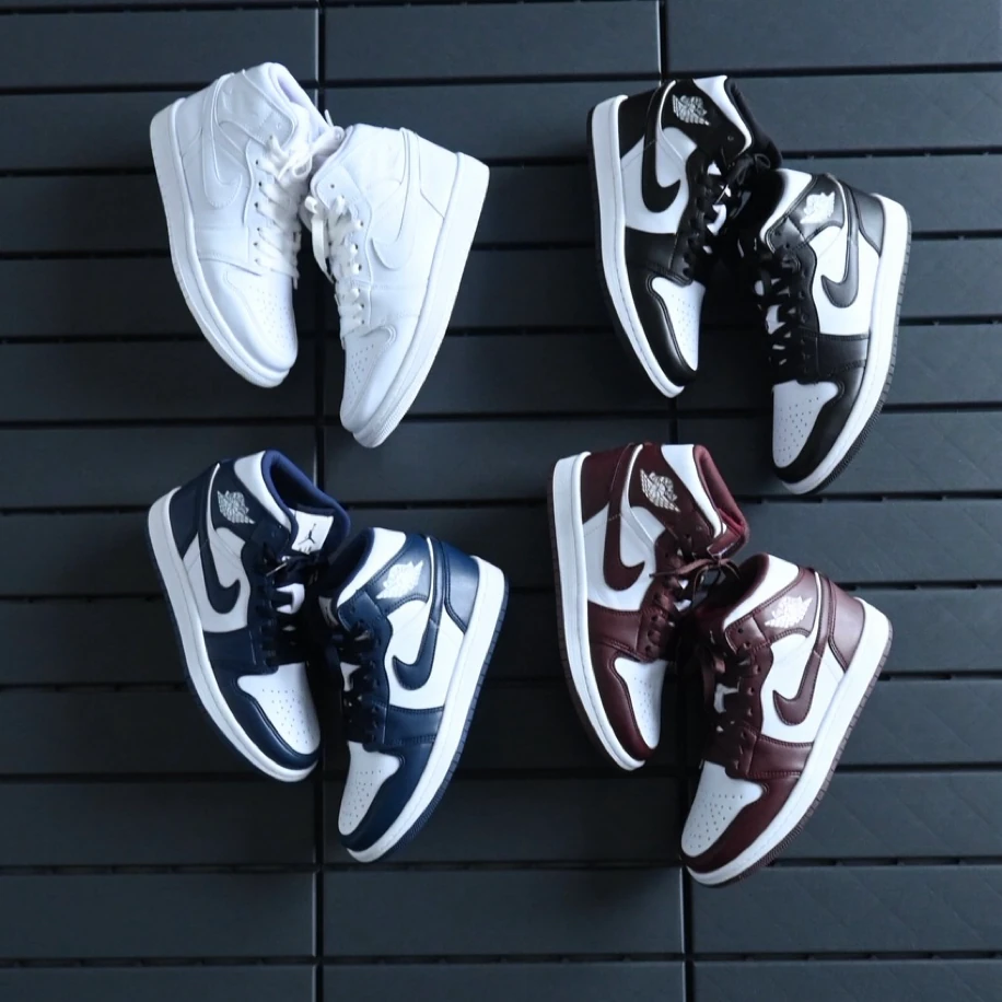 Nike Air Jordan 1 Mid - Beyaz görsel 4