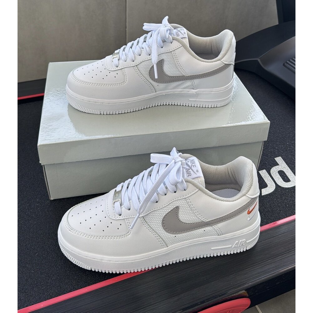 Nike Air Force 1 - Gri