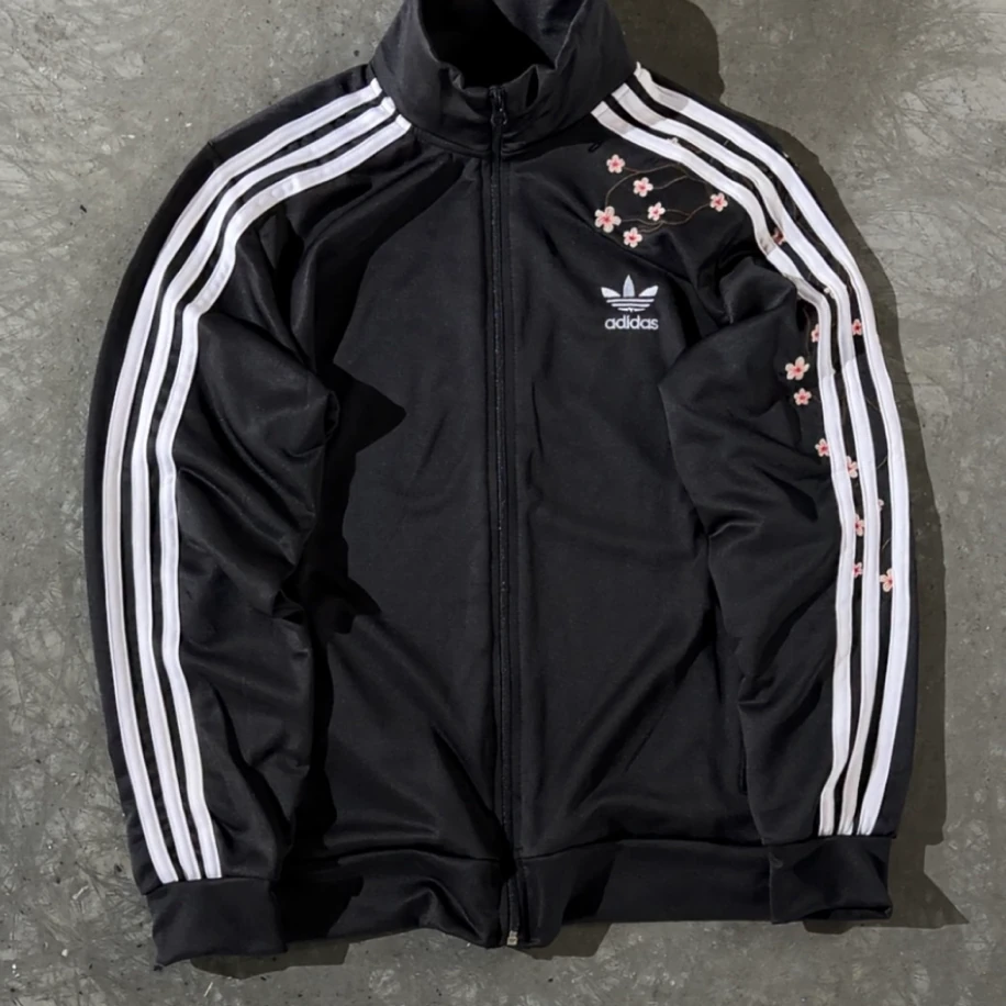 Premium Regular Sakura Adidas Ceket - Siyah