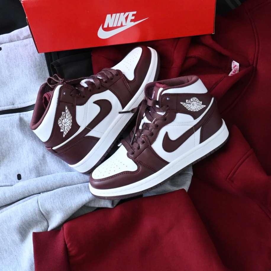 Nike Air Jordan 1 Mid - Bordo Beyaz