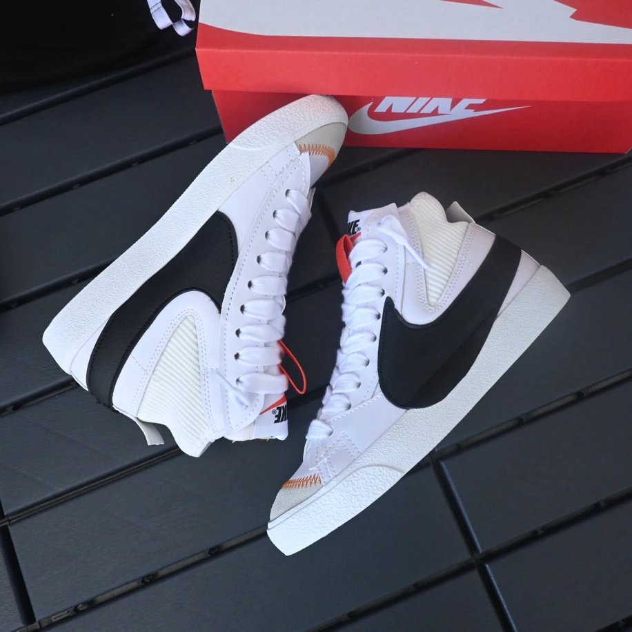 Nike Blazer - Jumbo - Beyaz Siyah görsel 2