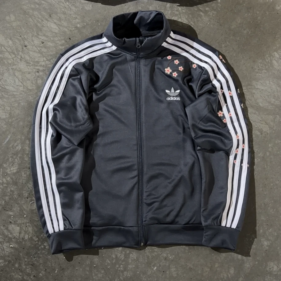 Premium Regular Sakura Adidas Ceket - Füme