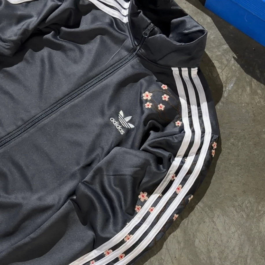 Premium Regular Sakura Adidas Ceket - Füme görsel 2
