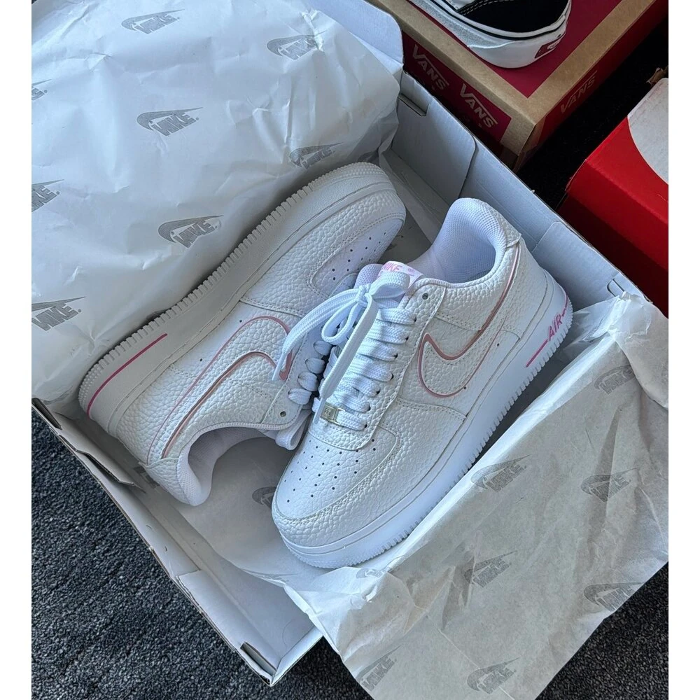Nike Air Force 1 - Pembe görsel 2