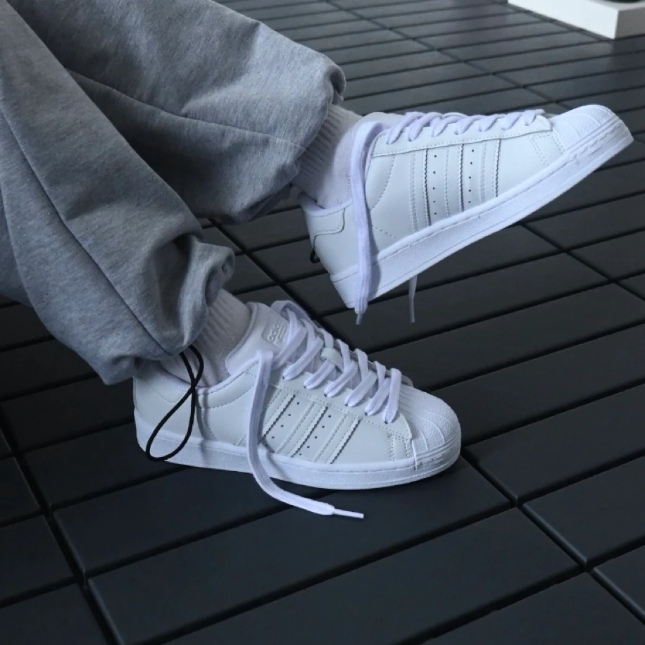 Adidas Süperstar - Beyaz