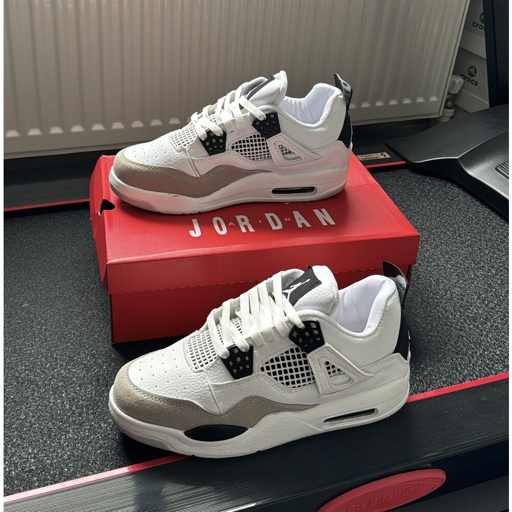 Nike Air Jordan 4 Retro - Beyaz Siyah