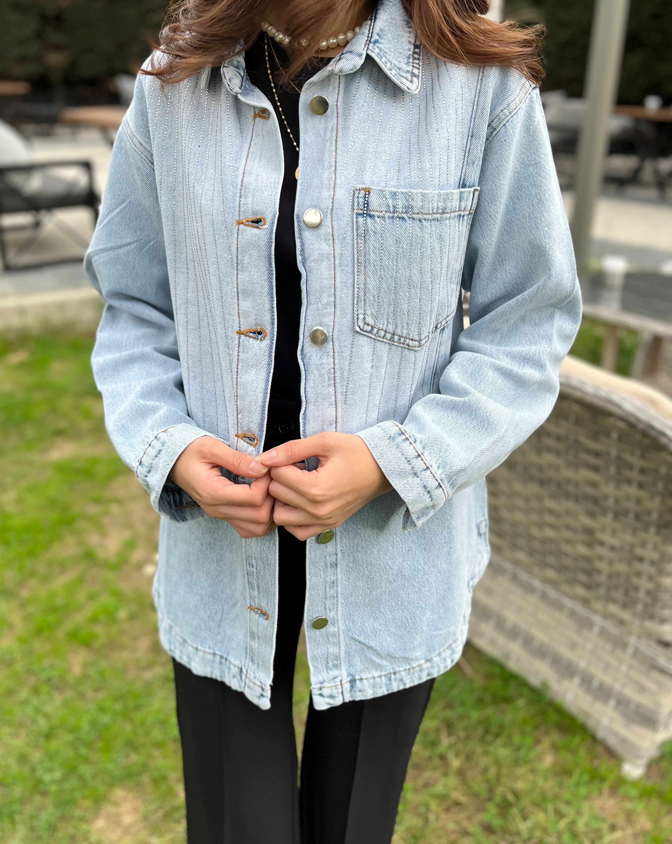 Mini Taş Detaylı Kot Ceket