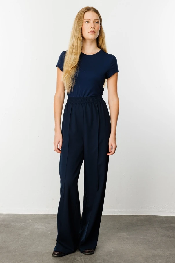 Nervürlü Lacivert Krep Pantolon HY24811